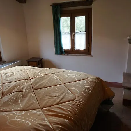 Agriturismo Castagneto Picci Farm stay *